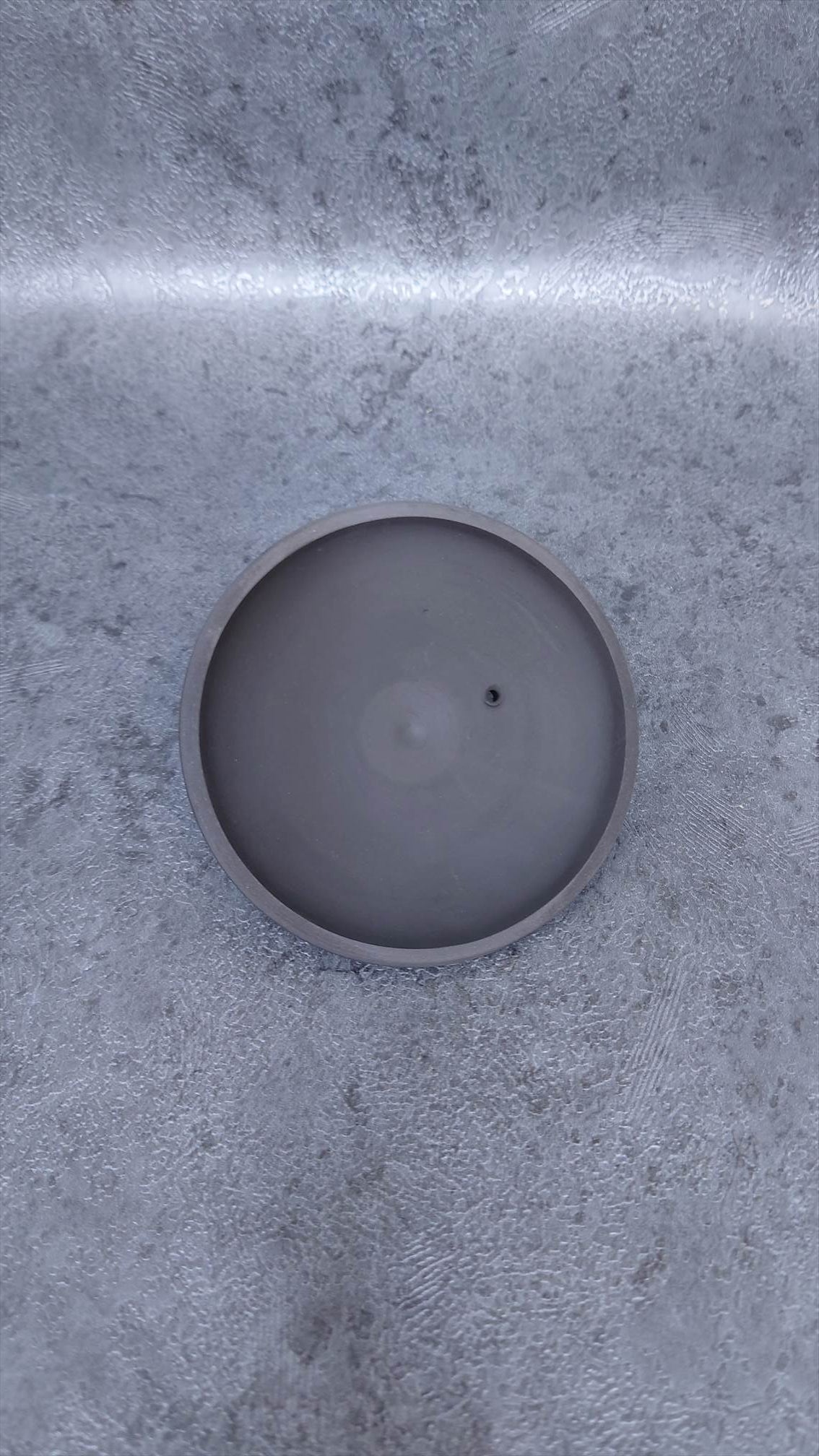 Teapot | Tokoname ware pottery | Black lily type tiered teapot | 330cc