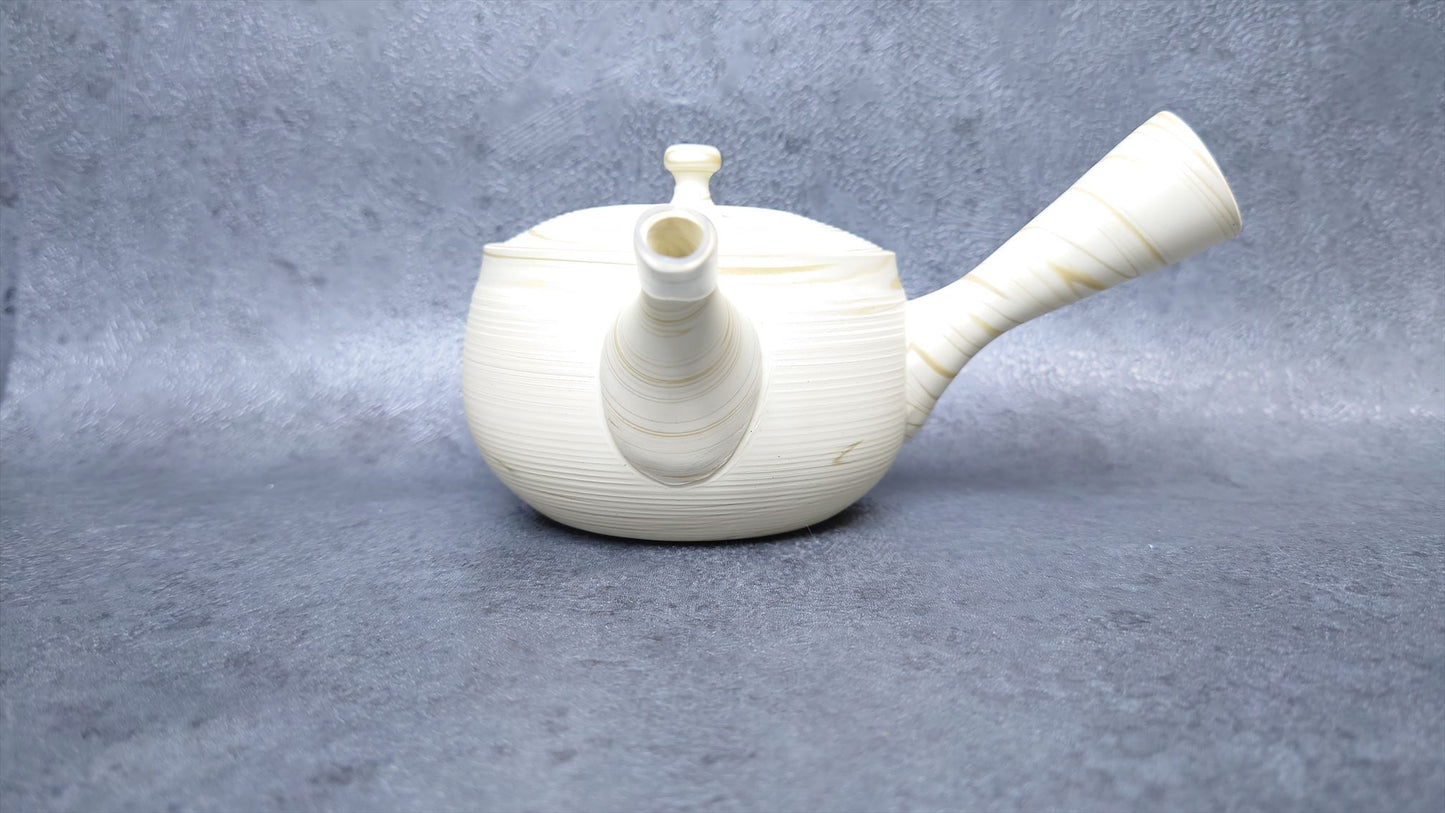 Teapot | Tokoname ware Pottery  | White and yellow kneaded round shape teapot | 240cc