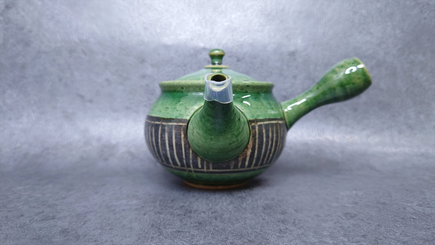 Teapot | Tokoname ware Pottery | Junzo | Oribe black makeup Togusa teapot 260㏄