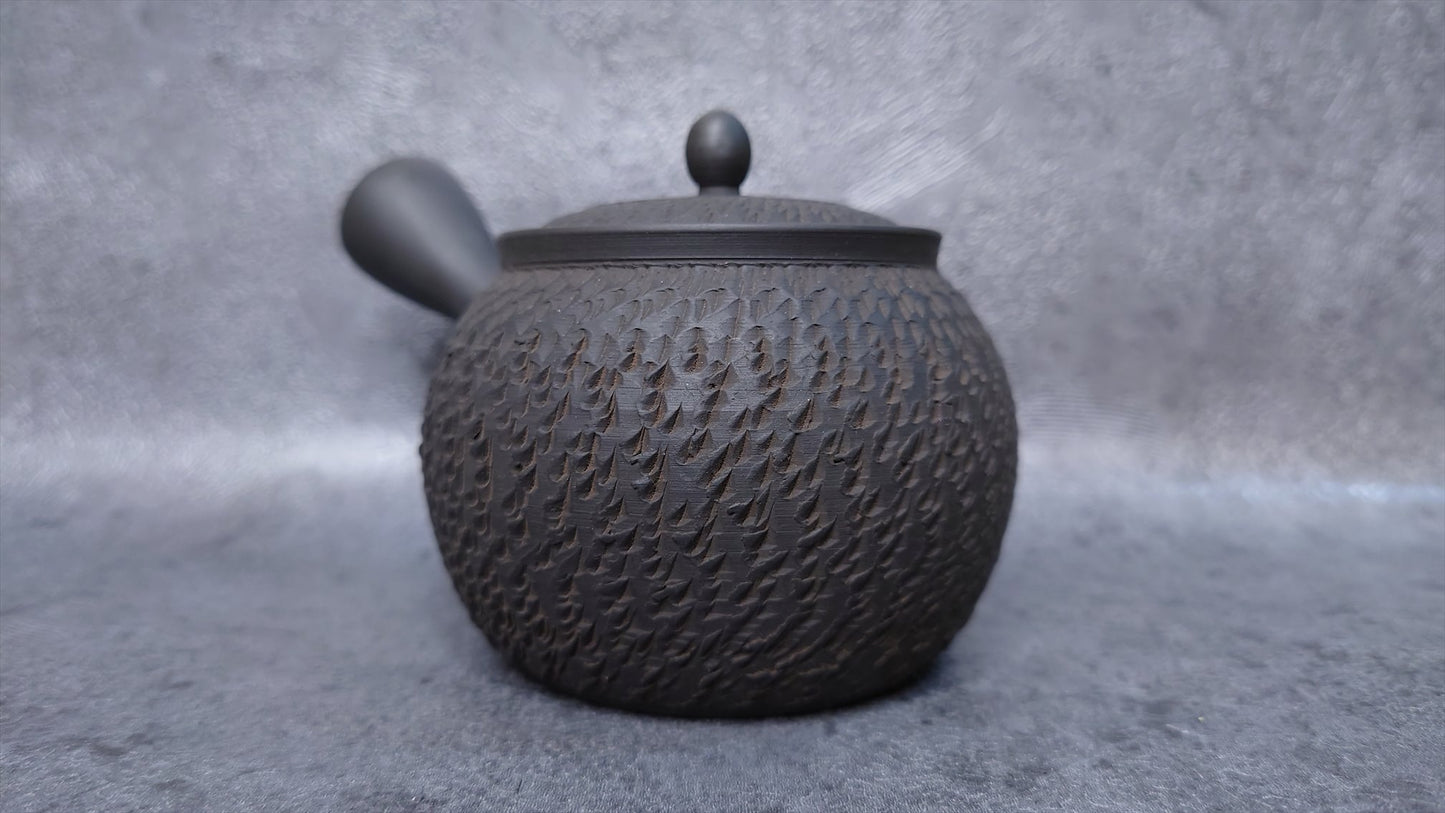 Teapot | Black | Tokoname ware | Gyokkou-made| 7.4 oz (220cc)