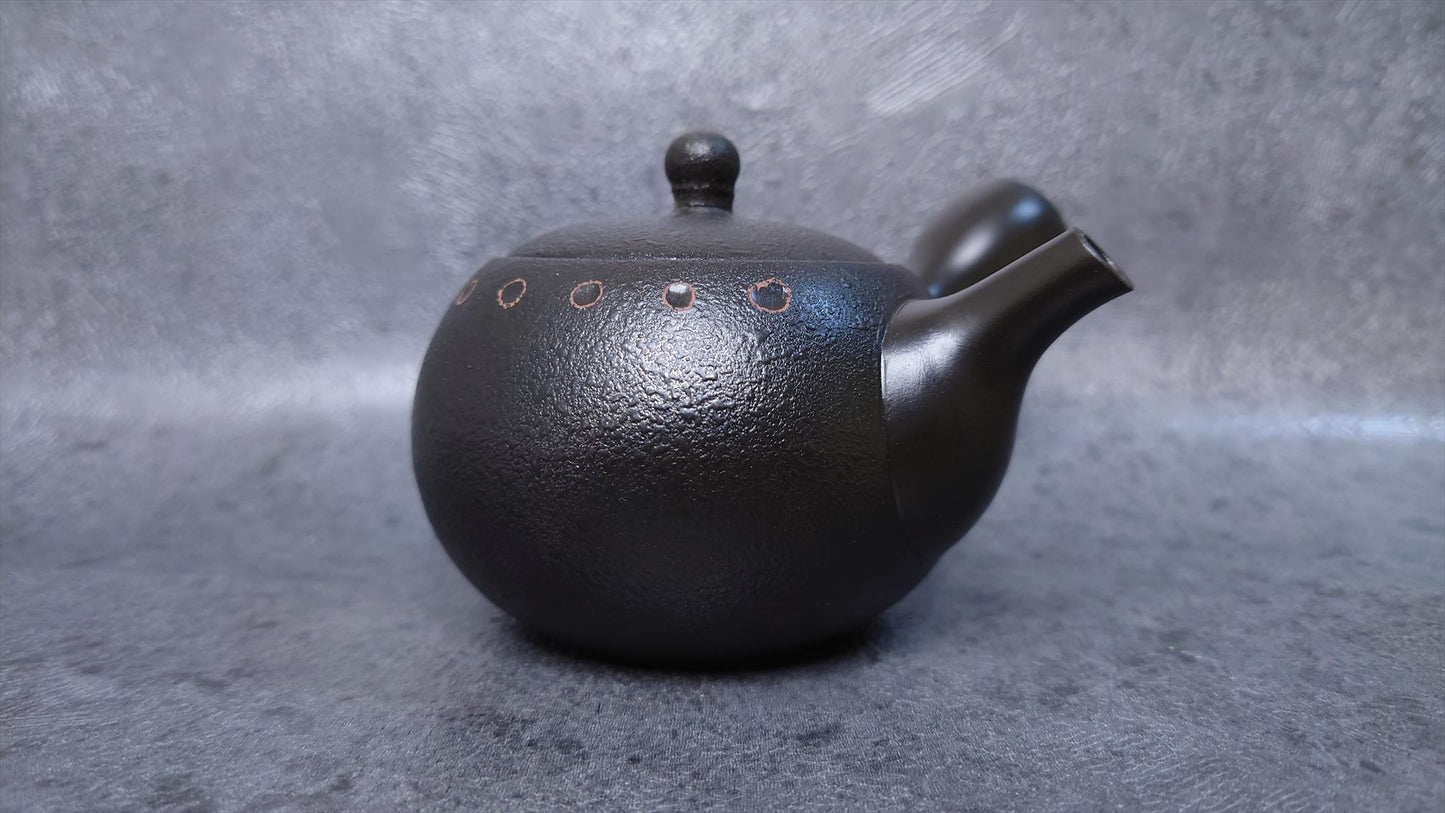 Teapot | Black mud small round black nota hammered vermillion teapot | Shunju | 6.08 oz (180cc)
