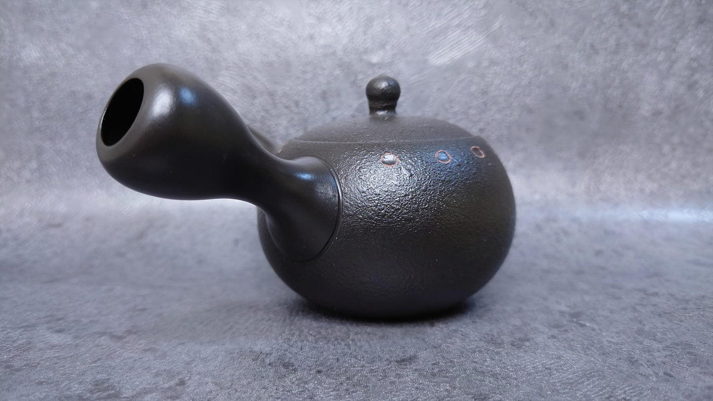 Teapot | Black mud small round black nota hammered vermillion teapot | Shunju | 6.08 oz (180cc)