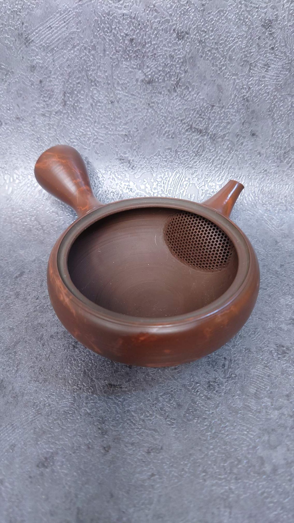 Teapot | Tokoname ware pottery | Tea mud red Shibori teapot 160cc