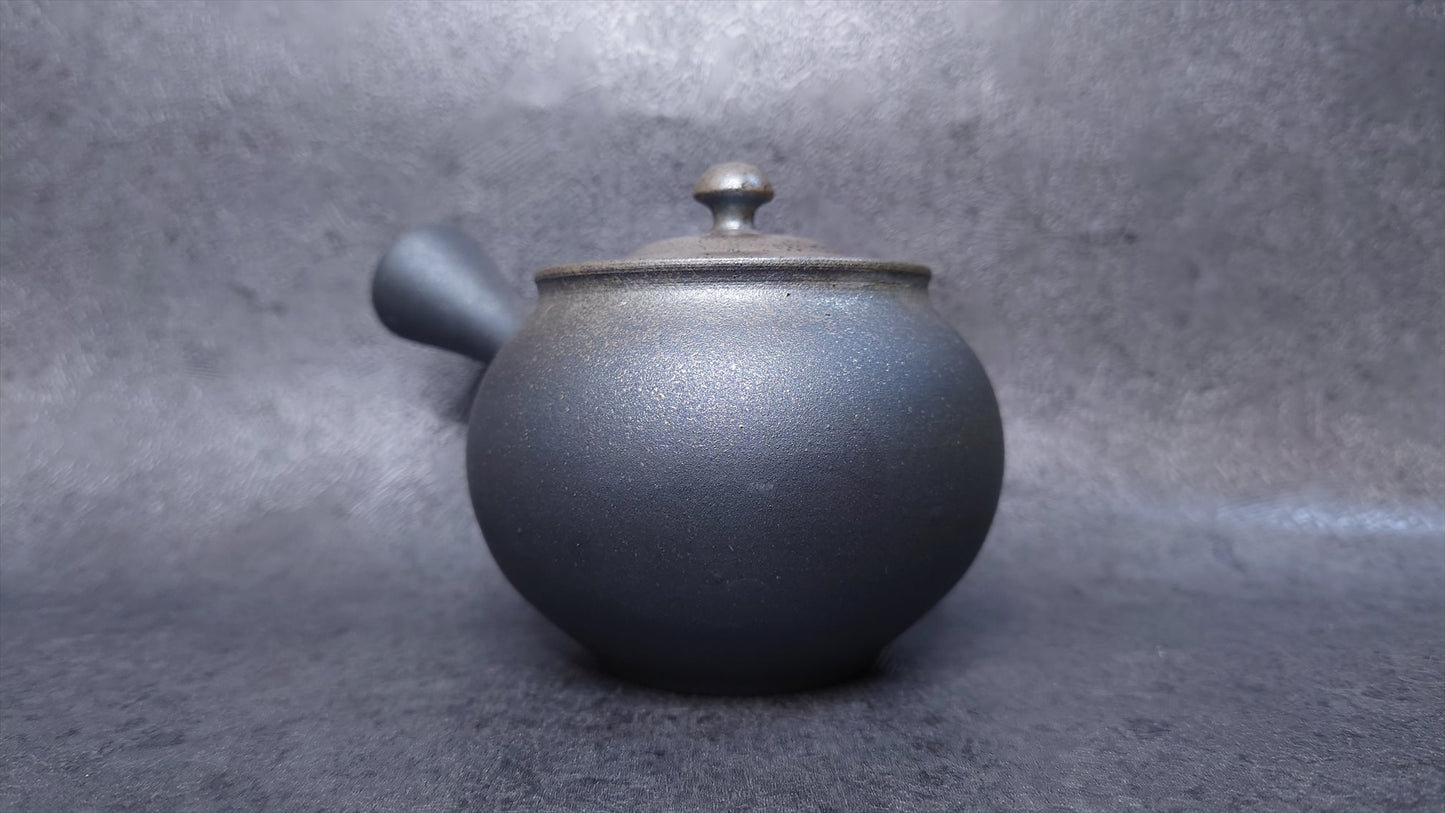 Teapot | Tokoname ware pottery | brim two-stage teapot | 300cc
