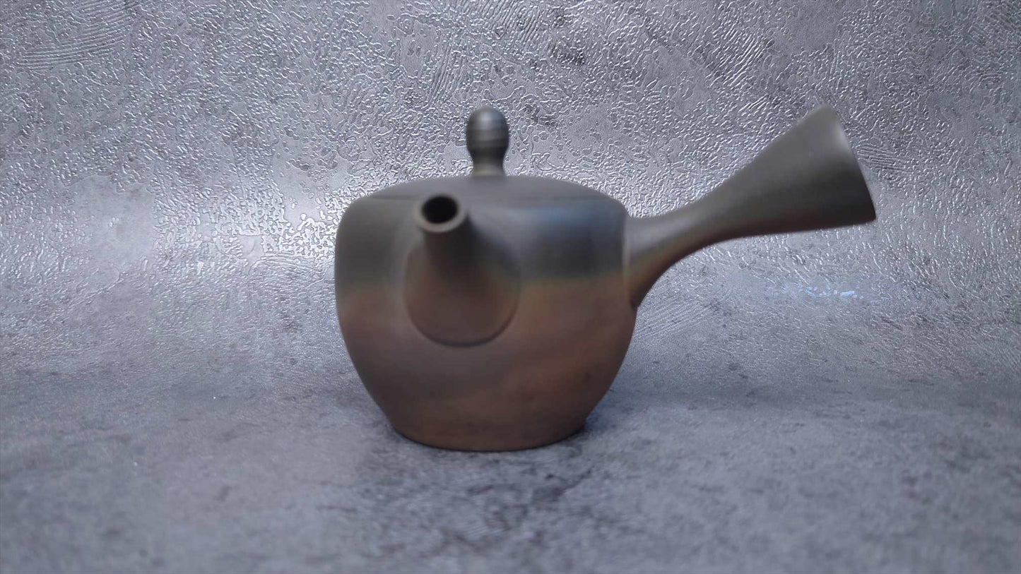 Teapot | Tokoname ware Pottery | Gyokko-made | Fire Kiln transformed Mini Round Muji Teapot 100cc