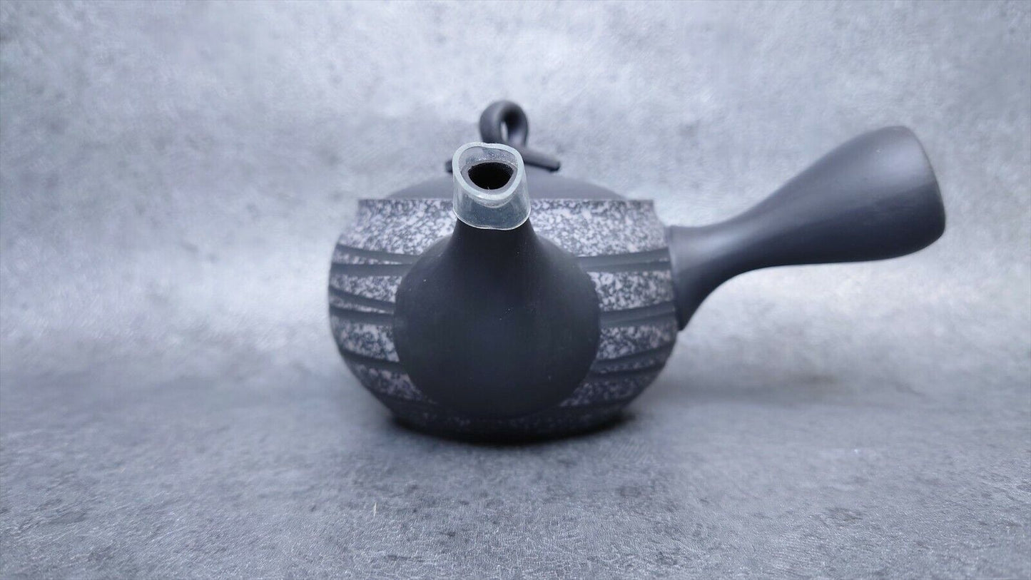 Teapot |Tokoname ware |  Black mud fringed line-tiered teapot  | Tooname ware | Hakuyo-made | 8.79oz (260cc)