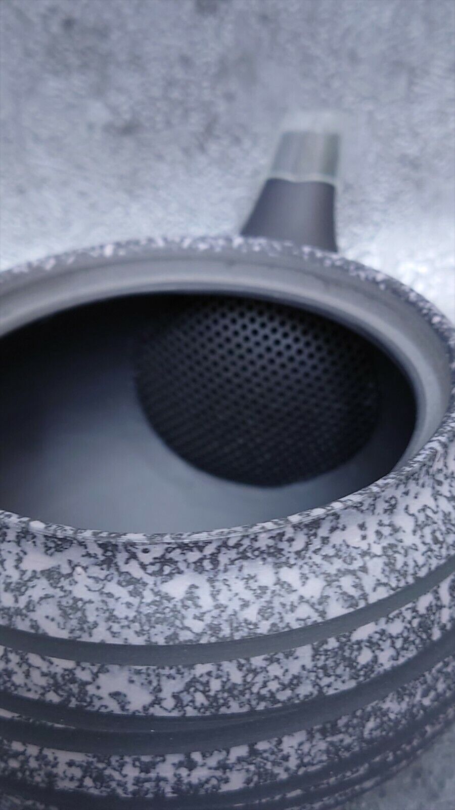 Teapot |Tokoname ware |  Black mud fringed line-tiered teapot  | Tooname ware | Hakuyo-made | 8.79oz (260cc)